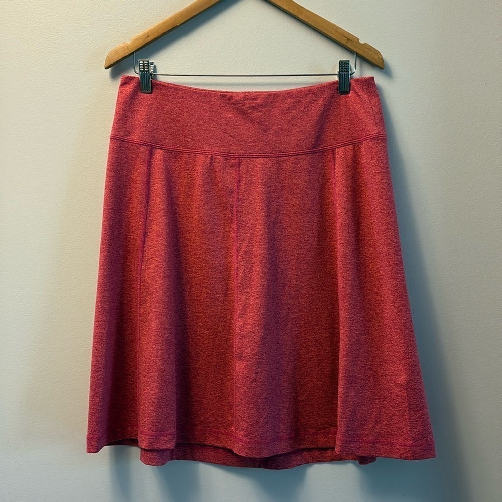 Patagonia Skirt Size M Coral Stretchy